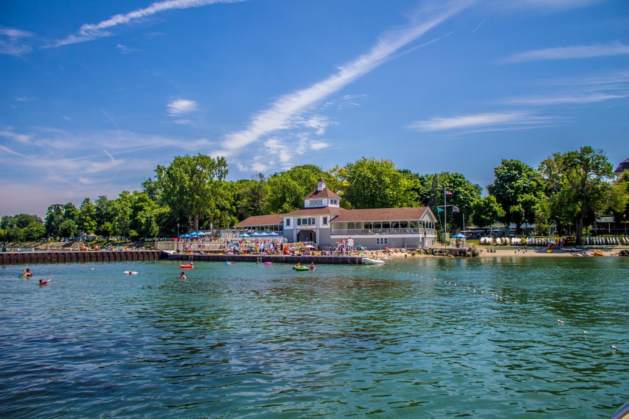 The Fountain Inn Lakeside Marblehead Zewnętrze zdjęcie